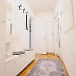Apartment In Geidorf Graz