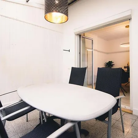 Elegantes Mit Terrasse *