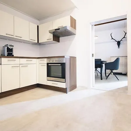 Apartment Elegantes Mit Terrasse Graz