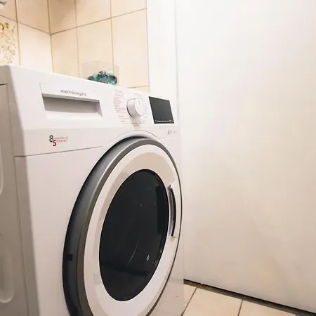 Elegantes Mit Terrasse غراتس