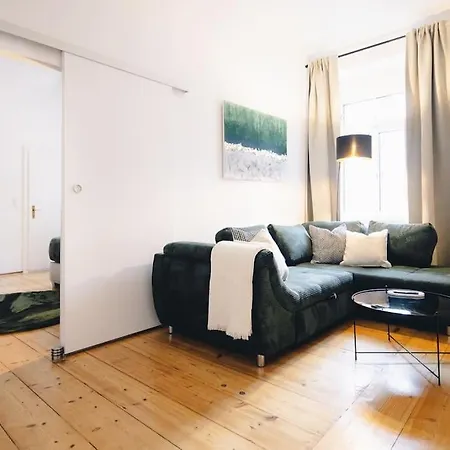 Elegantes Mit Terrasse Apartment Graz